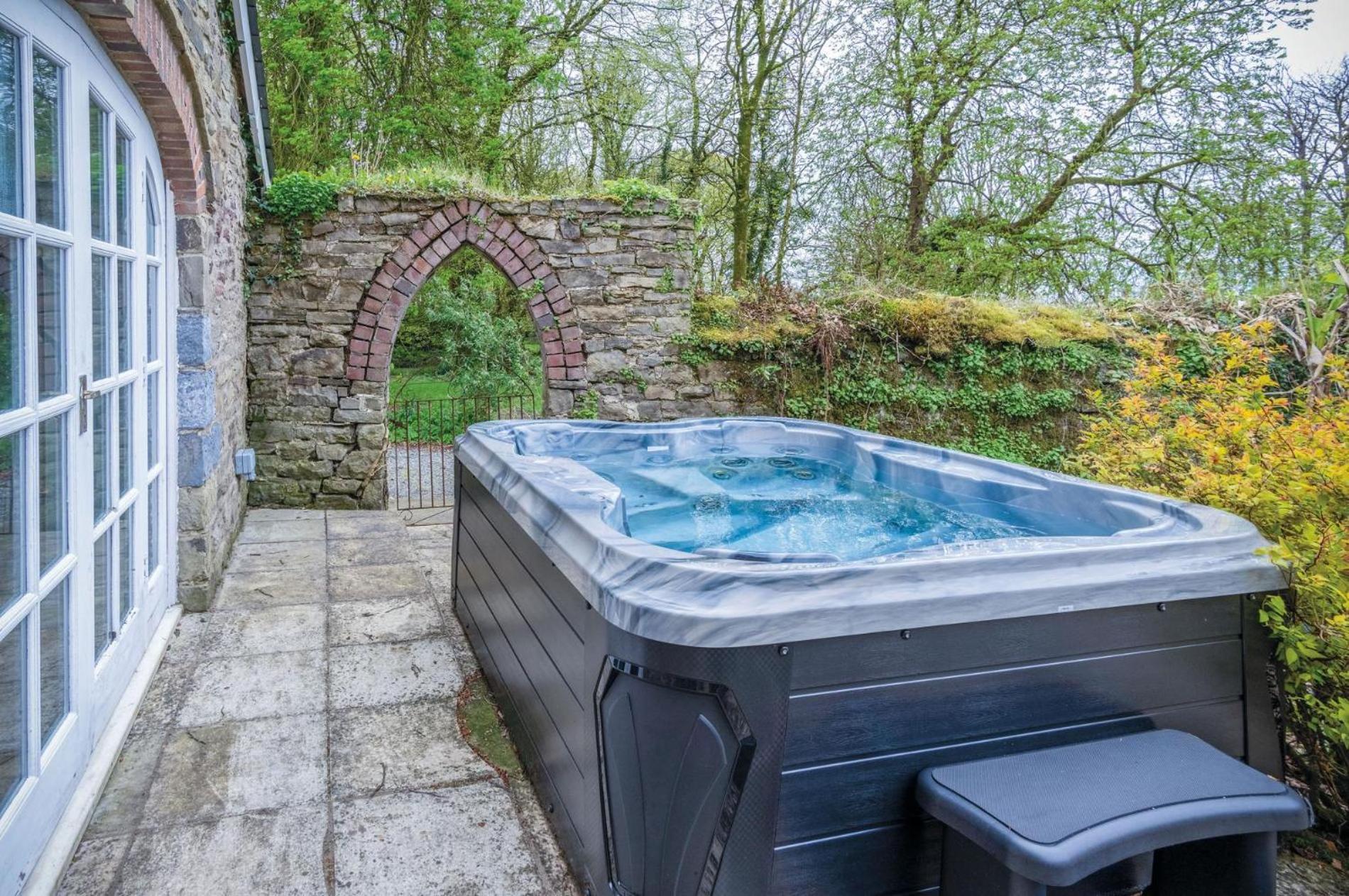 The Stables - 2 Bedroom Cottage - Princes Gate Ludchurch Exterior foto